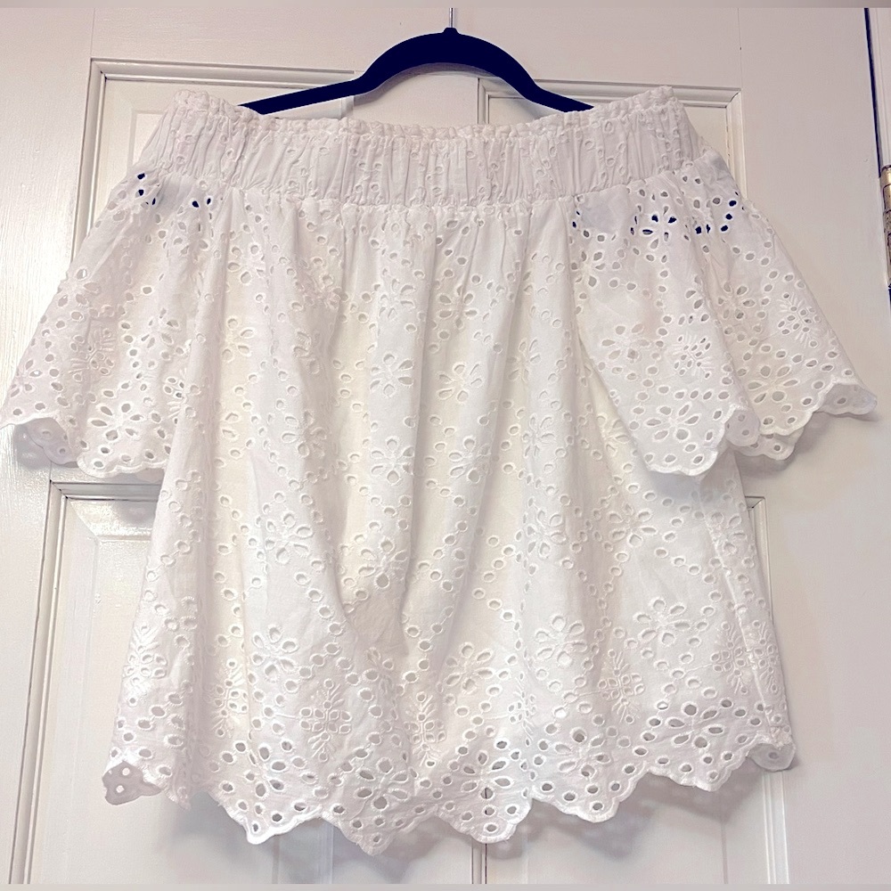 CROWN & IVY White Off‎ Shoulder Blouse